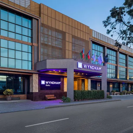 Wyndham Baku Отели рядом с достопримечательностью «Станция метро Короглу»