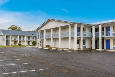 Motel 6 Alexandria, la - South Các khách sạn ở Alexandria