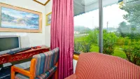 M Star Hotel Covington Hotels in Clifton Forge East