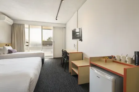 Nightcap at Waltzing Matilda Hotel