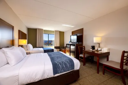 Comfort Inn Near Quantico Main Gate North Отели в г. Траянгл