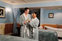 The Shores Resort & Spa - spa