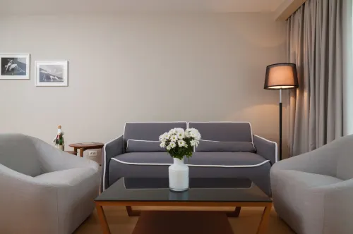 Residence by Vestibul Palace - Apartments