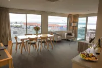 The Crown Hotel Hotels in Napier
