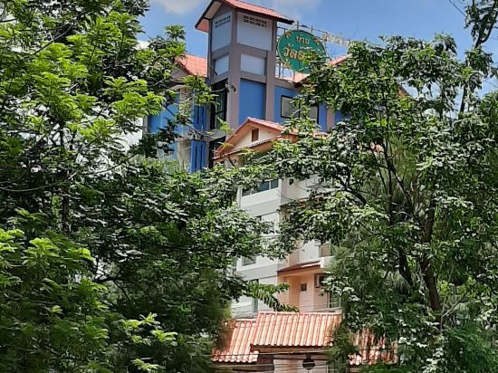 โรงแรมวัลลิสุต งามวงศ์วาน