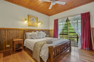 Stayau Conifer Cottage Lakeside Haven Hotels near Healesville Sanctuary