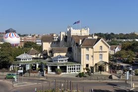 Royal Exeter Hotel