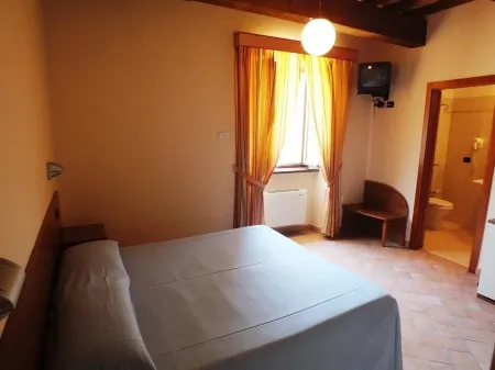 Hotel Santa Chiara Отели в г. Апеккьо