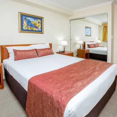 Springwood Tower Apartment Hotel