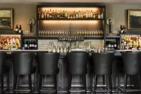 The Charmant Hotel - parking