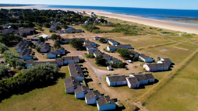 波爾特拜盎格魯-諾曼地群島康特庭 VVF 度假園區