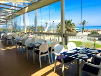 Hotel Puente Real - sarapan