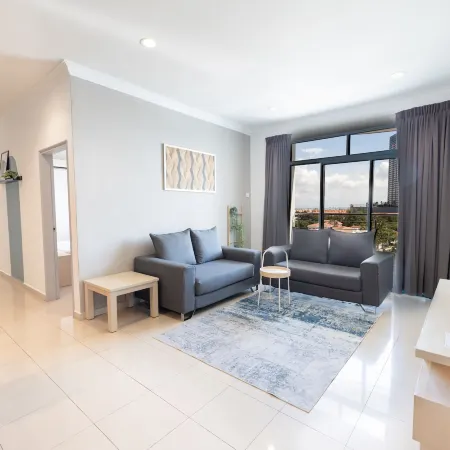 Golden View Serviced Apartments