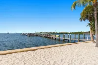 Beachside Resort & Residences - con vistas al mar