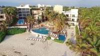 Hotel Secreto - Infinity Pools