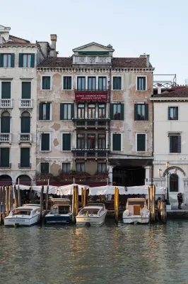 Riva del Vin Boutique Hotel Hotels in Venice