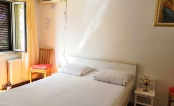 Apartment and Rooms Ruza