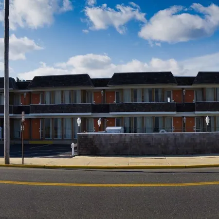 Charlroy Motel Отели в г. Сисайд Парк