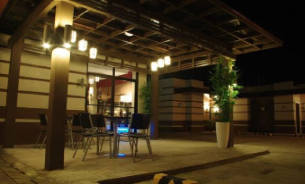 The Red Palm Suites and Restaurant