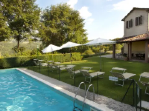 聖特魯米娜圖農場假日酒店