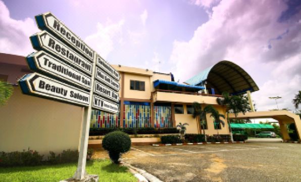 City Golf Resort Hotel