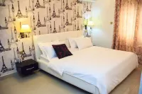 Lukeville Suites