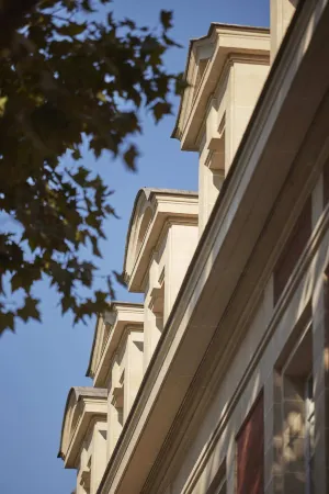 Le Parchamp, Paris Boulogne, a Tribute Portfolio Hotel Отели рядом с достопримечательностью «Парк дэ Пранс»