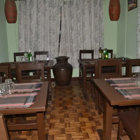 Pradhan House - Home Stay with Garden