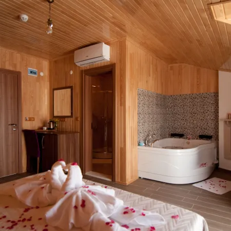 Defne Otel