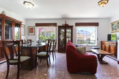 Charming Guesthouse - Sónias Houses Hotels in Benfica