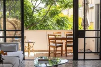Rustic Charm 2BR Apt in Tel Aviv By Sea N' Rent Hotels in 