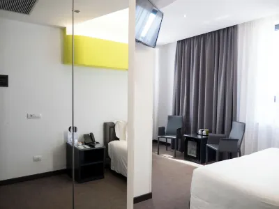 Loto Business Hotel Hotels near Lunghezza