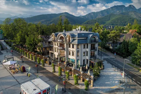 Aparthotel Cristina