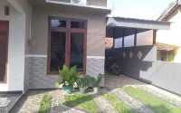 Homestay Purbalingga Tengah Kota by Simply Homy Hotell i Kedung Menjangan