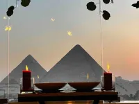 Pharaoh Pyramids View - อ่างจากุชชี่