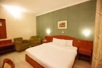 Genesis Place Hotel di 