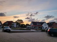 Hotel Pension am Hafen - parking