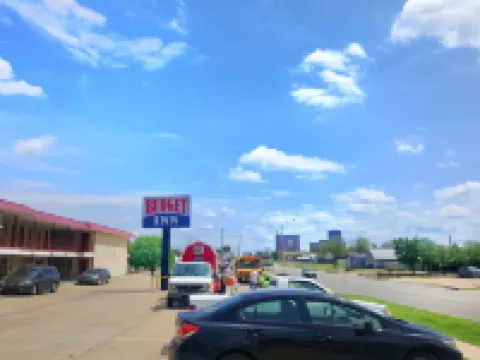 Budget Inn Hotels in Bartlesville