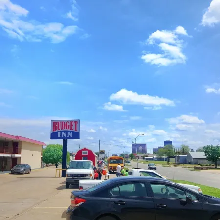 Budget Inn