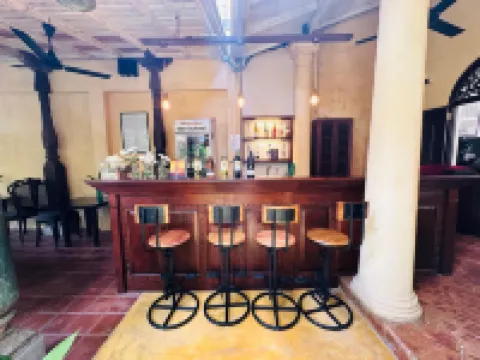 Mango House