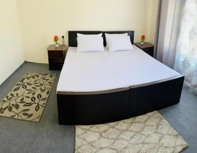 斯卡杜曼託卡客棧 Safari Resort附近的飯店