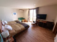 Auberge Mizuakari Hotels near Urasa Station