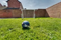 Host & Stay - Chester House Retreat Hotels in Kidderminster