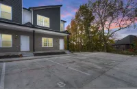 在克拉克斯維爾等待卓越