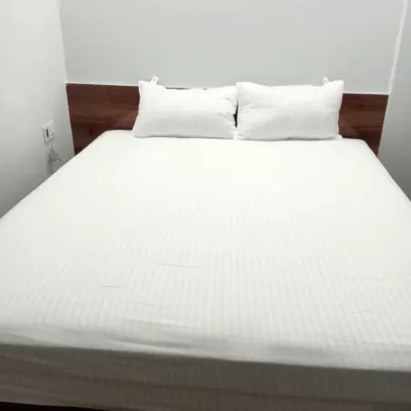 Evas Stay Hotels in Kamrup
