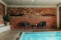 Dragonview Lodge - Swimmingpools
