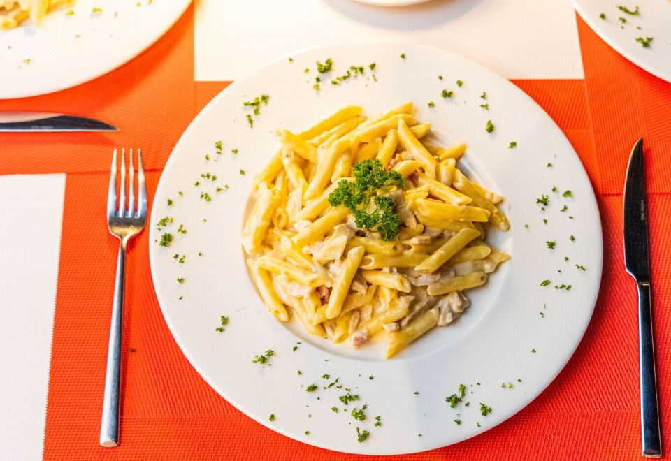 Hotel Alkquimia Hotel, Dining, Cuisine