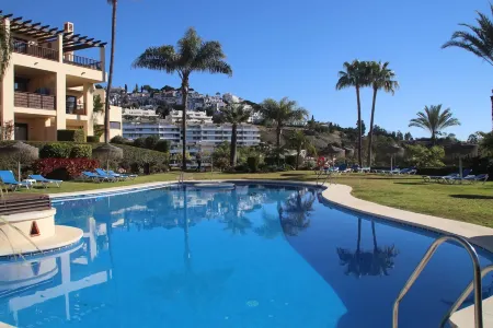 Garden Apt in Los Pinos, Los Arqueros Golf