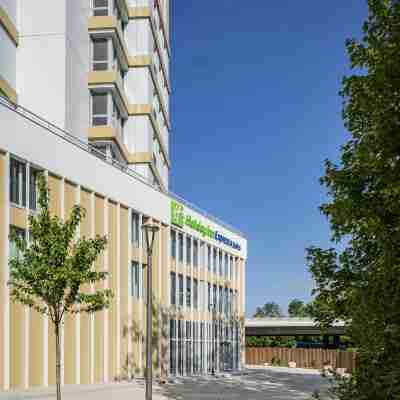 Holiday Inn Express And Suites Reims Rives De Vesle Hotel Exterior