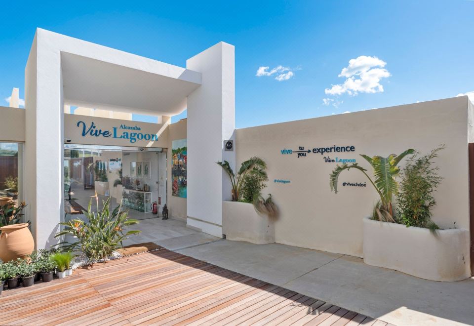 Hotel Scenic Apartment in Alcazaba Lagoon Ref M55, Exterior, Hotel Exterior